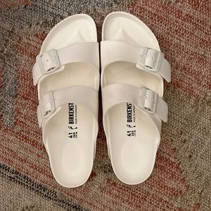 Arizona EVA Birkenstock in White